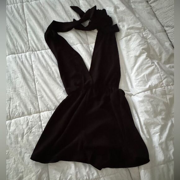 NWT SHEIN BAE Crisscross Backless Knot Tank Romper Size S (4) Black - Picture 1 of 16